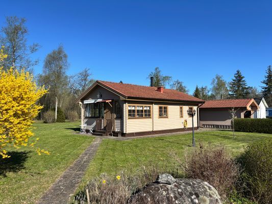 Stuga i Tveta fritidsområde - Bild 8