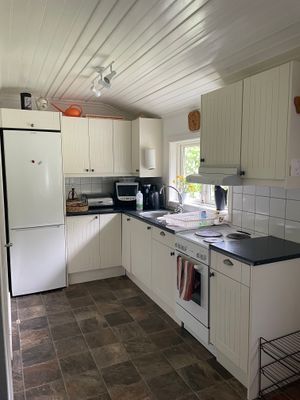 Mysig stuga på Daftö söder om Strömstad - Bild 5