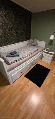 Villa Kjell – Bekvämt enplanshus med egen trädgård - Bild 58