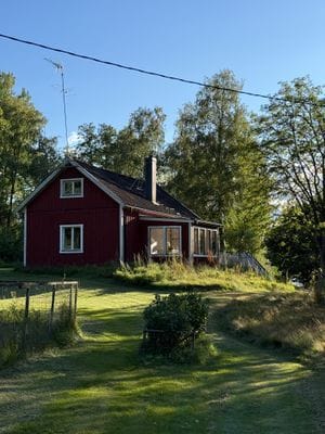 Mysigt sommarhus vid sjön i Småland - Bild 3