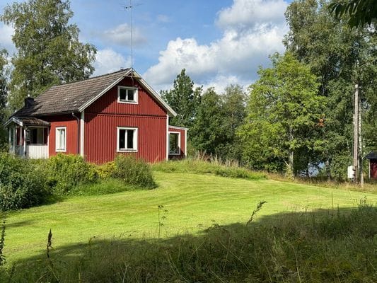 Mysigt sommarhus vid sjön i Småland - Bild 4
