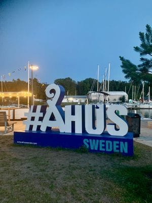 Jättefin stuga nära strand, pool, brygga i Åhus - Bild 57