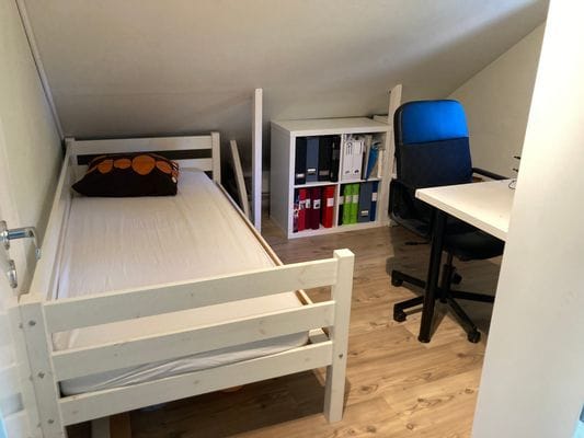 Mysigt hus på Själsö, nära till havet - Bild 15