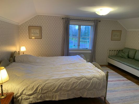 Herrgårdsflygel i blomsterpark (ca 14 pers) - Bild 20