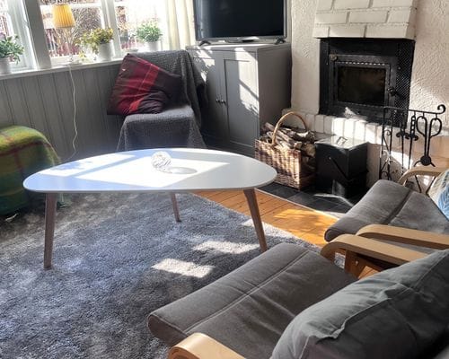 Sommarstuga med motorbåt vid sjön Åsnen - Bild 10