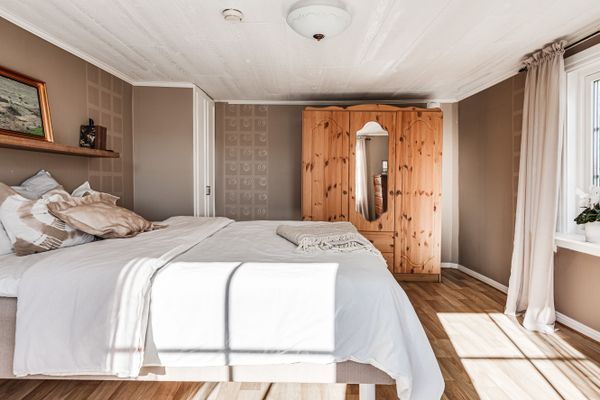 Charmig hallandslänga centralt - Bild 4