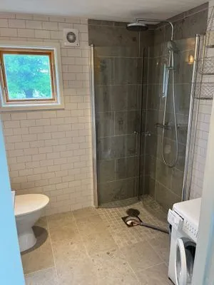 Fräscht attefallshus, välutrustat - Bild 7