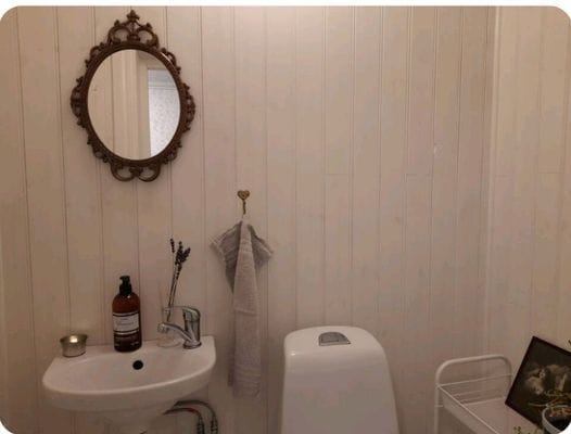 WC vid sovrum 2.