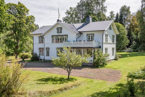 Gård vid Klarälven - bara 10 minuter från Branäs - Bild 2