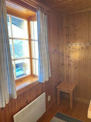 Mysig välutrustad stuga med bra läge - Bild 17