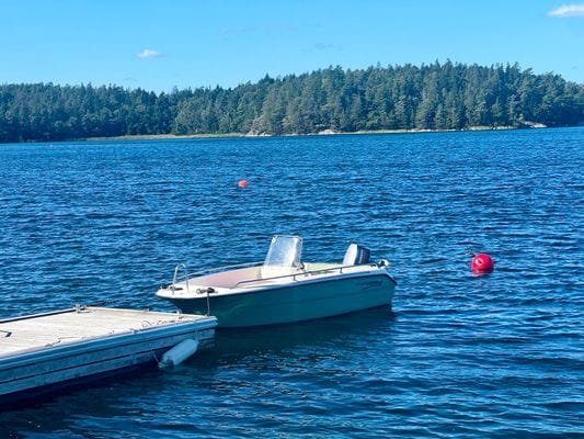 Våmfjärden Värmdö. Sjötomt, brygga, avskilt läge - Bild 23