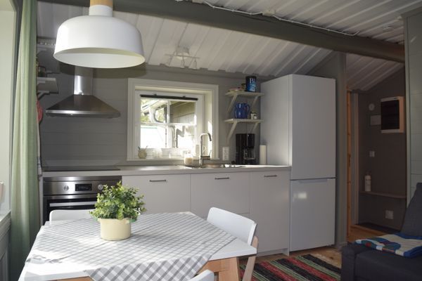 Mysig liten stuga - Bild 11