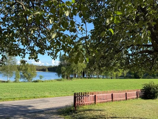 Mysig stuga med sjönära läge! - Bild 5