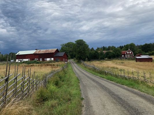 Stuga på gård i Roslagen - Bild 11