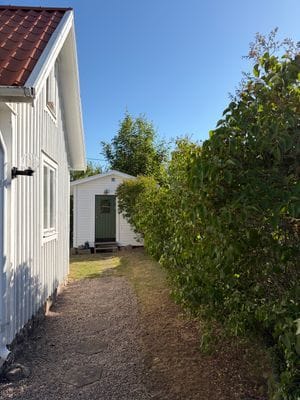 Mysig stuga vid hav och skärgårdsbåtar! - Bild 19