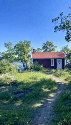 Mysig stuga vid havet med egen badbrygga - Bild 6