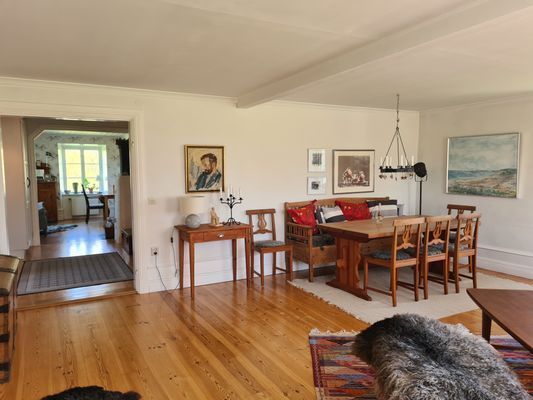 Charmigt Gotlandshus i vacker miljö - Bild 9