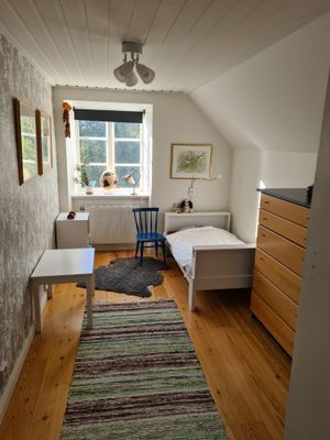 Möbleras med två ordinarie sängar