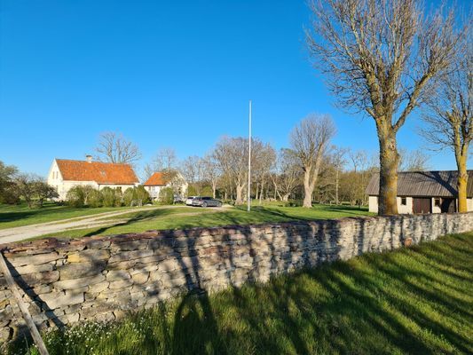 Charmigt Gotlandshus i vacker miljö - Bild 16