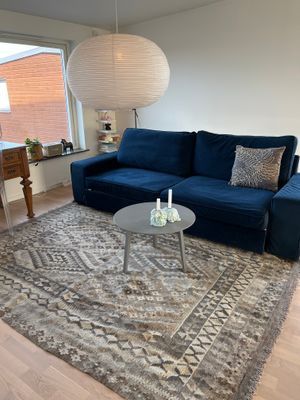 Bäddsoffa med plats för två personer.