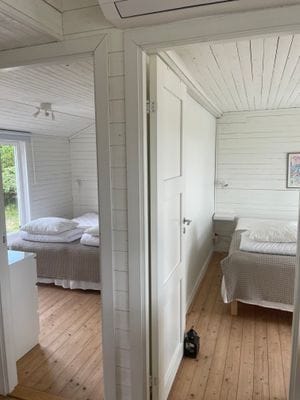 Stuga med havsutsikt – 100 m till stranden - Bild 15