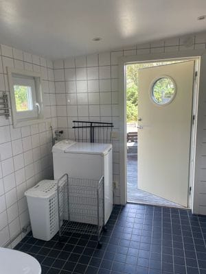 Stuga med havsutsikt – 100 m till stranden - Bild 22