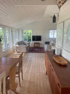 Stuga med havsutsikt – 100 m till stranden - Bild 21