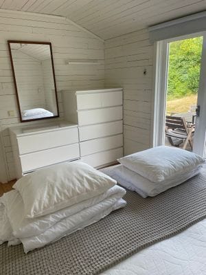 Stuga med havsutsikt – 100 m till stranden - Bild 18