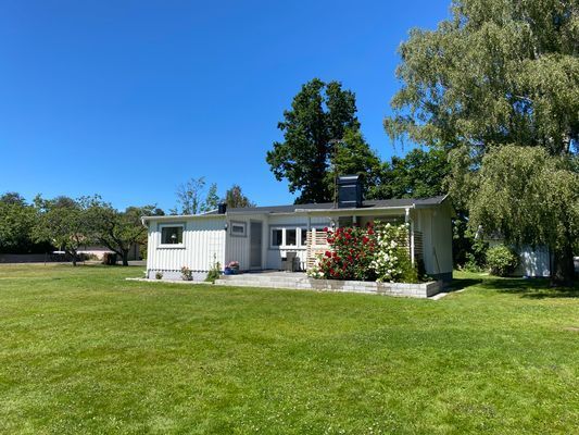 Stuga/attefallare för många med 2 badrum!