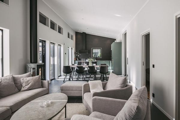 Stort hus ute på en fin Ö nära Vänern - Bild 8