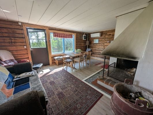 Timrad stuga nära fjällen - Bild 17