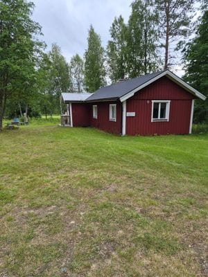 Mysig timmerstuga i naturskön miljö - Bild 19