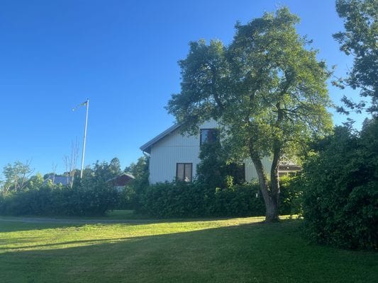 Charmig sekelskiftesvilla i lantlig idyll - Bild 3