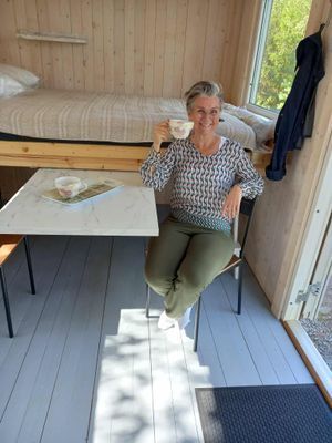 Friggebod vid sjö med bastu. Digital detox. - Bild 10