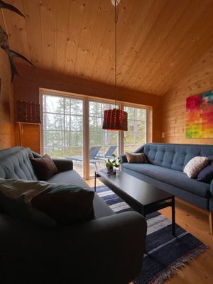 Enskilt fantastiskt läge vid egen sjö i Tiveden - Bild 13