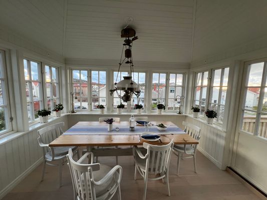 Havsnära villa med underbar utsikt i Rönnäng - Bild 28