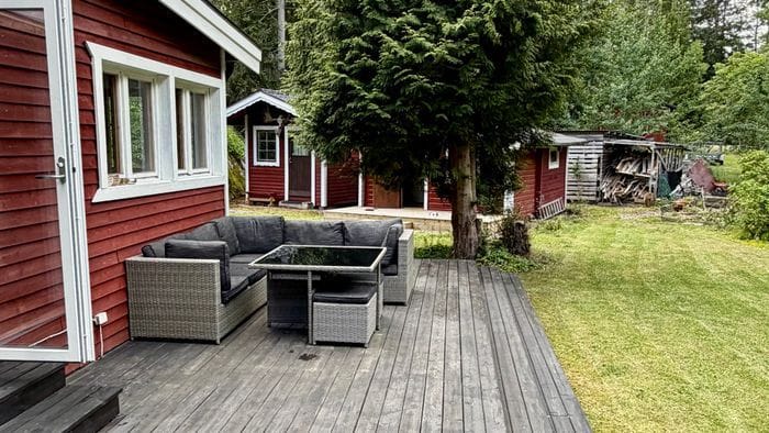 Fritidshus nära badsjö och natur - Bild 10